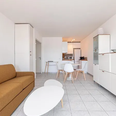 Contemporary In The Heart Of Juan Les Pins アパート